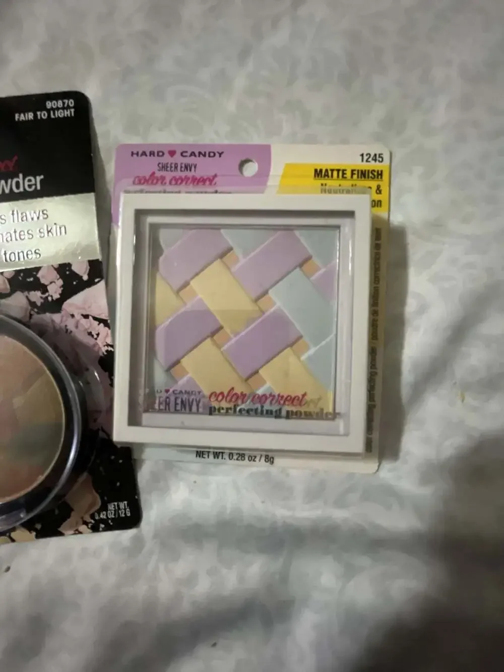 Hard Candy Sheer Envy Color Correct Finishing and Perfecting Powder 2-Piece Set